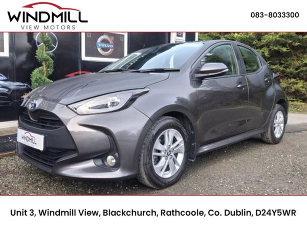 Toyota Yaris Hatchback, Petrol Hybrid, 2023, Grey