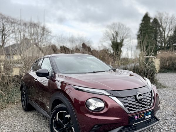 Nissan Juke SUV, Petrol Hybrid, 2024, Red