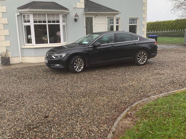 Volkswagen Passat Saloon, Diesel, 2018, Black