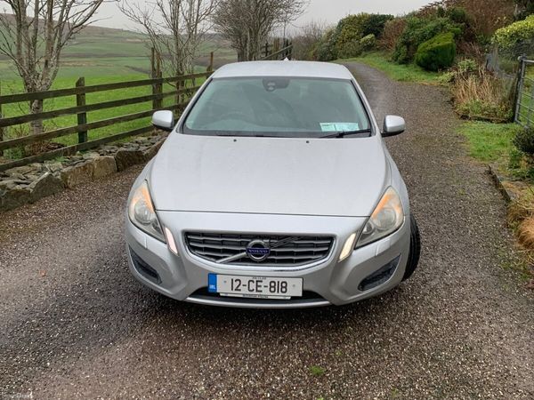 Volvo S60 Saloon, Diesel, 2012, Silver