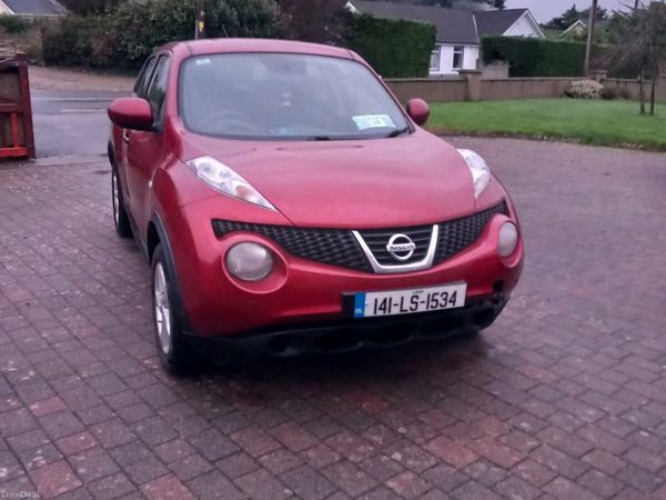 Nissan Juke SUV, Diesel, 2014, Red