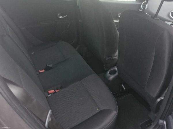 Renault Clio Hatchback, Ethanol Petrol, 2012, Grey