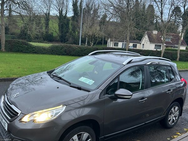 Peugeot 2008 SUV, Petrol, 2015, Grey