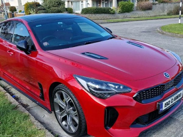 Kia Stinger Hatchback, Diesel, 2019, Red