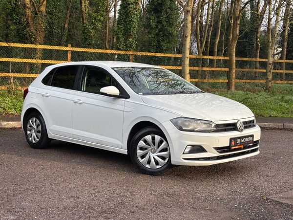 Volkswagen Polo Hatchback, Petrol, 2018, White