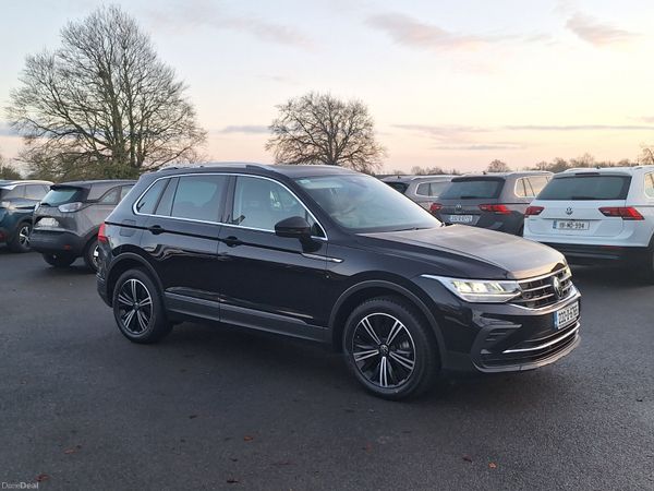 Volkswagen Tiguan SUV, Diesel, 2023, Black
