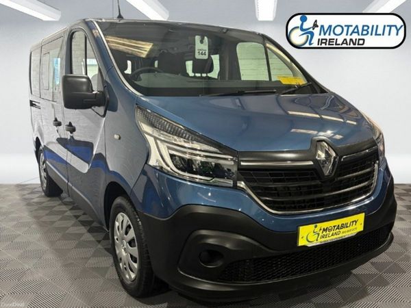 Renault Trafic MPV, Diesel, 2020, Blue