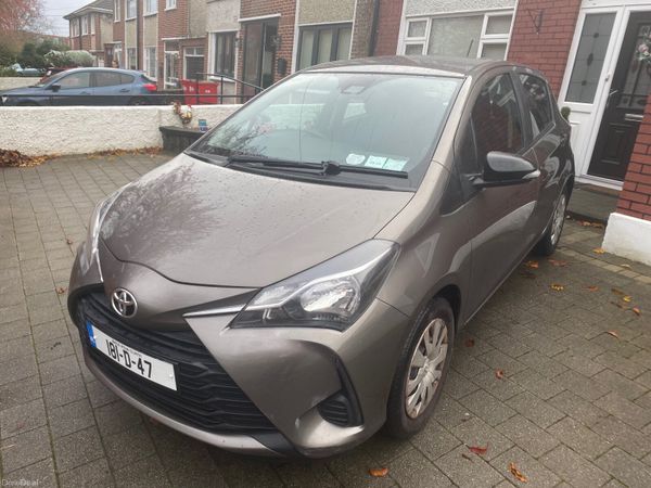 Toyota Yaris MPV, Petrol, 2018, Grey