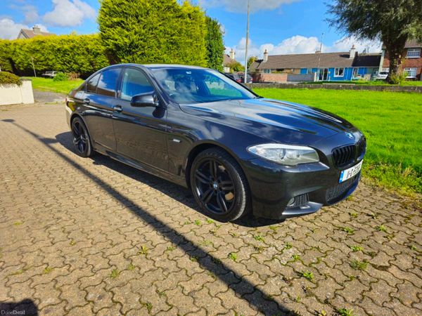 BMW 5-Series Saloon, Diesel, 2011, Grey