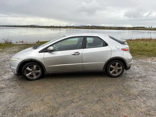 Honda Civic Hatchback, Diesel, 2009, Silver