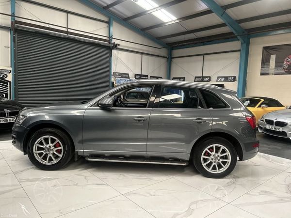 Audi Q5 SUV, Diesel, 2012, Grey