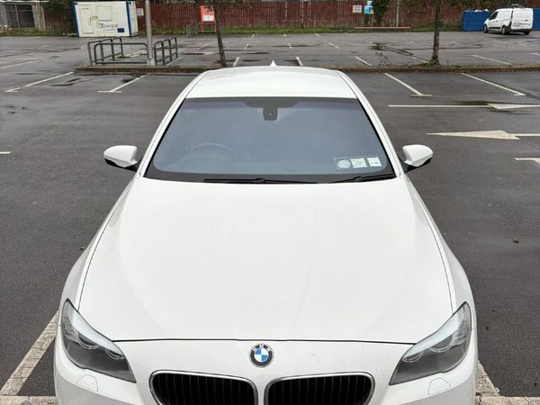 BMW 5-Series Saloon, Petrol Hybrid, 2012, White
