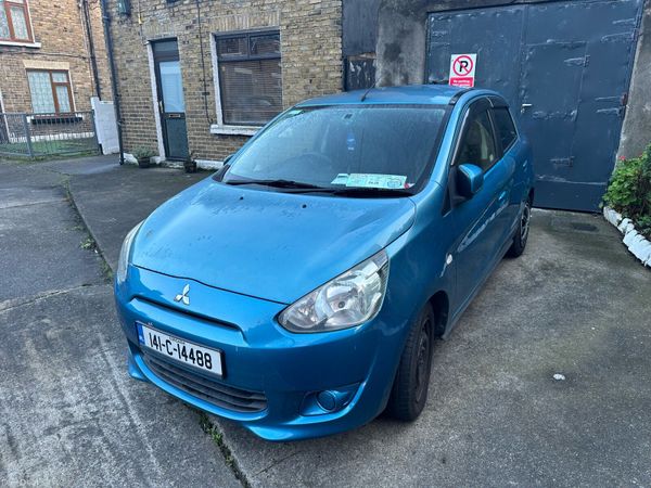Mitsubishi Mirage Hatchback, Petrol, 2014, Blue