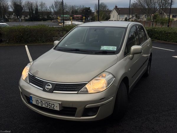 Nissan Tiida Saloon, Diesel, 2010, Silver