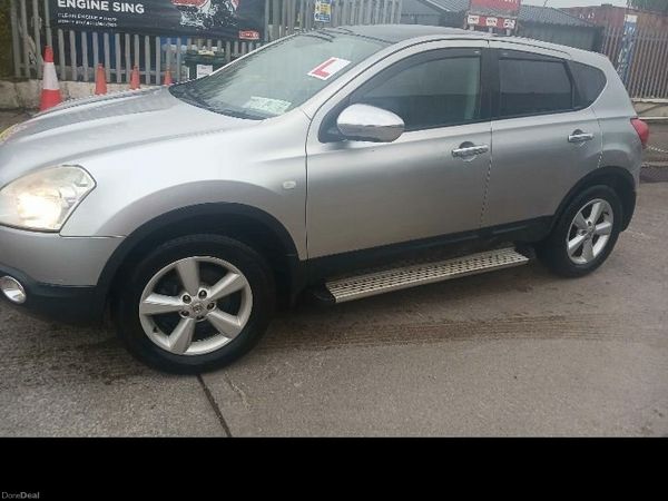Nissan Qashqai Hatchback, Petrol, 2008, Silver