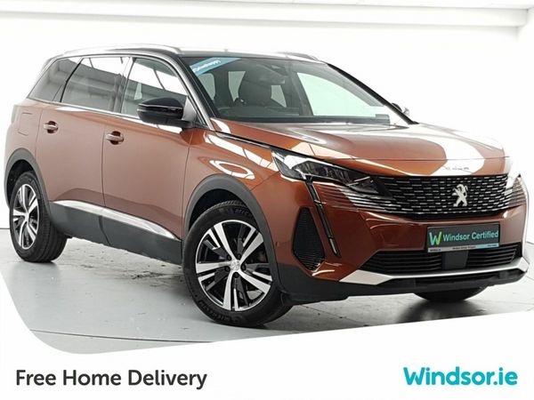Peugeot 5008 MPV, Diesel, 2023, Brown