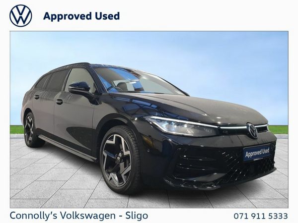 Volkswagen Passat Estate, Petrol Plug-in Hybrid, 2025, Black