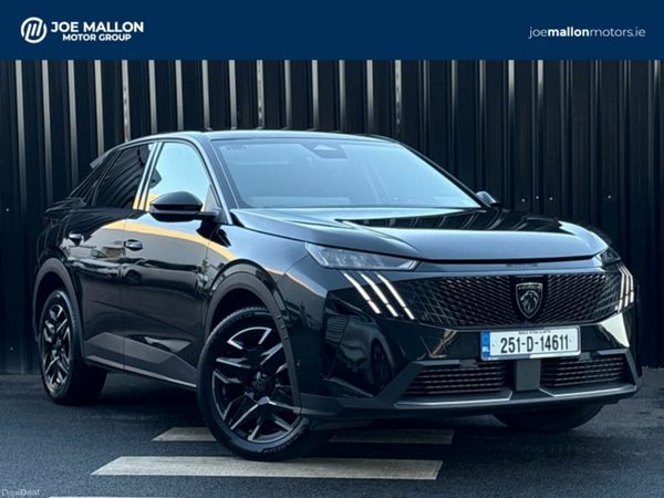 Peugeot 3008 MPV, Petrol, 2025, Black