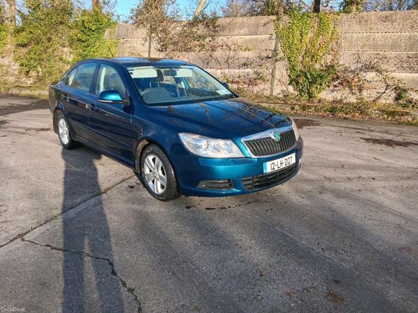 Skoda Octavia Hatchback, Diesel, 2012, Blue
