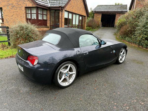 BMW Z4 Convertible, Petrol, 2009, Black