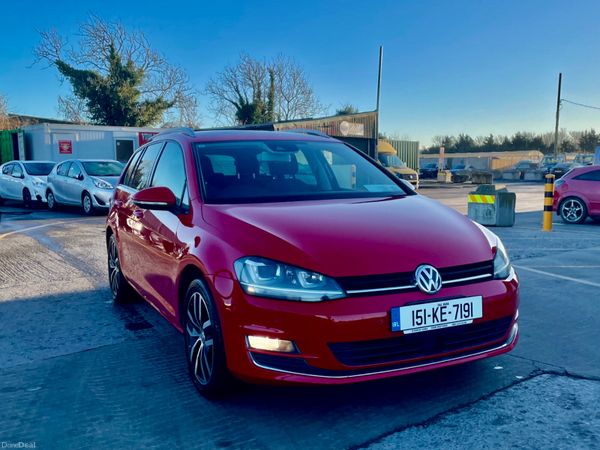 Volkswagen Golf Estate, Petrol, 2015, Red