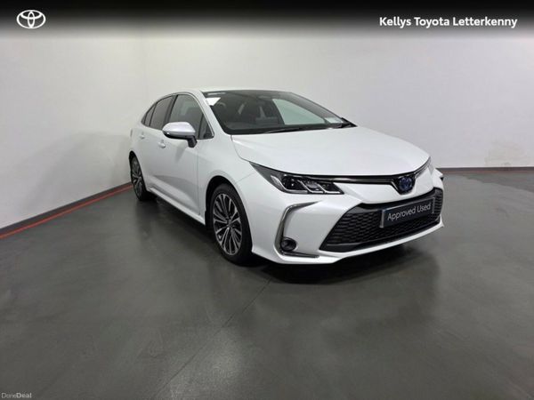 Toyota Corolla Saloon, Petrol Hybrid, 2023, White