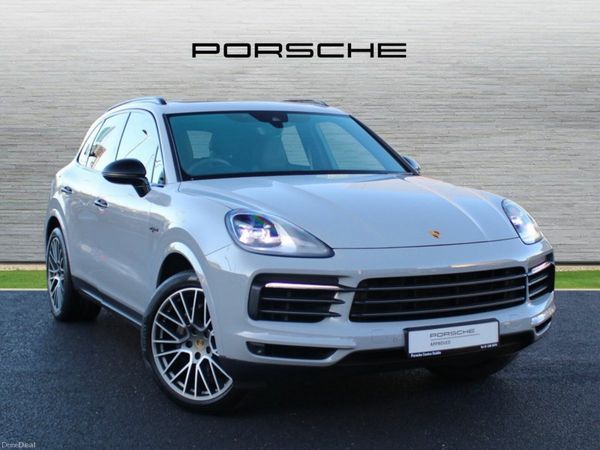 Porsche Cayenne SUV, Petrol Plug-in Hybrid, 2022, Grey