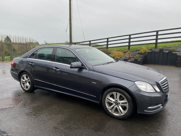 Mercedes-Benz E-Class Saloon, Diesel, 2012, Grey