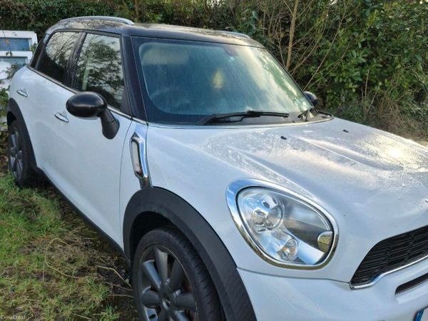 Mini Countryman Hatchback, Petrol, 2011, White