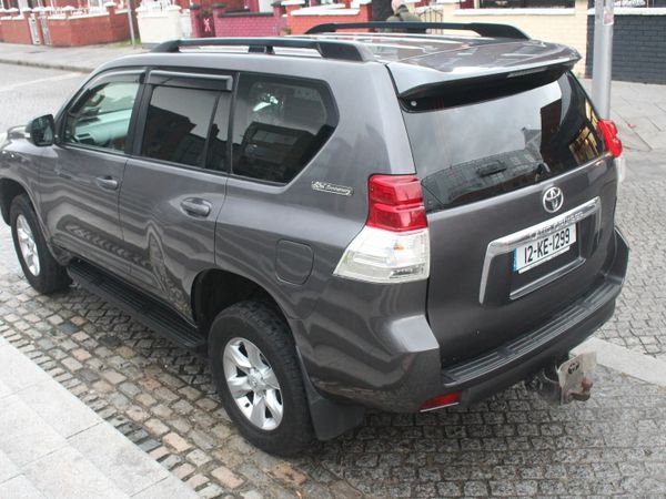 Toyota Land Cruiser SUV, Diesel, 2012, Silver
