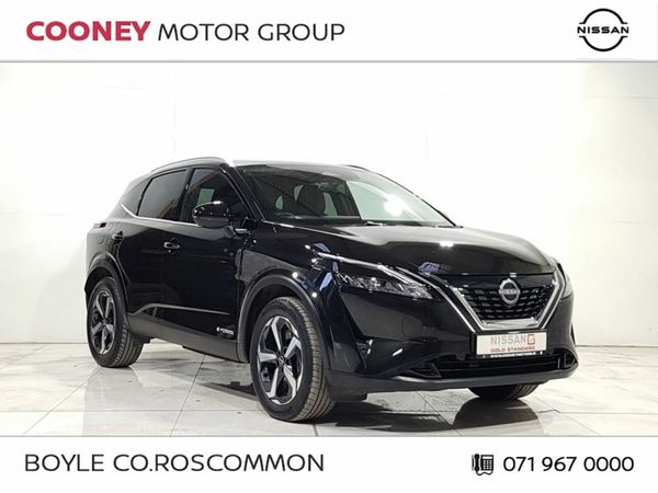 Nissan Qashqai MPV, Petrol Hybrid, 2023, Black