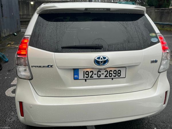 Toyota Prius MPV, Petrol Hybrid, 2019, White