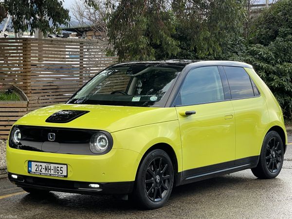 Honda e Hatchback, Electric, 2021, Yellow