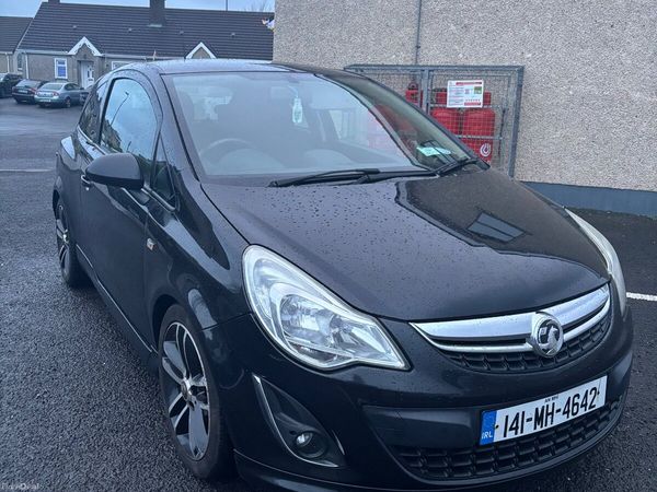 Vauxhall Corsa Hatchback, Petrol, 2014, Black