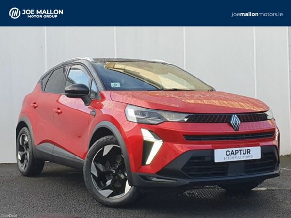 Renault Captur SUV, Petrol Hybrid, 2026, Red