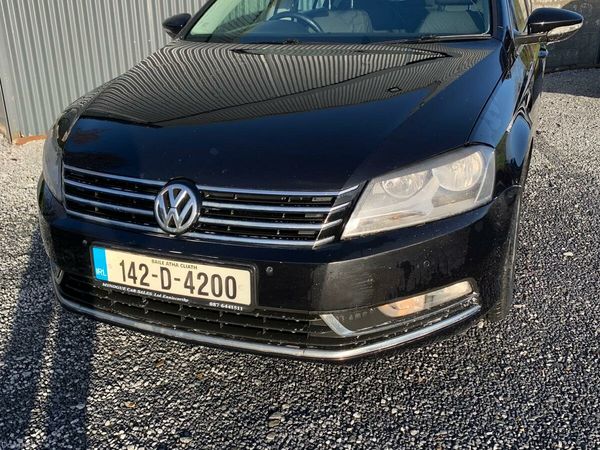 Volkswagen Passat Saloon, Diesel, 2014, Black