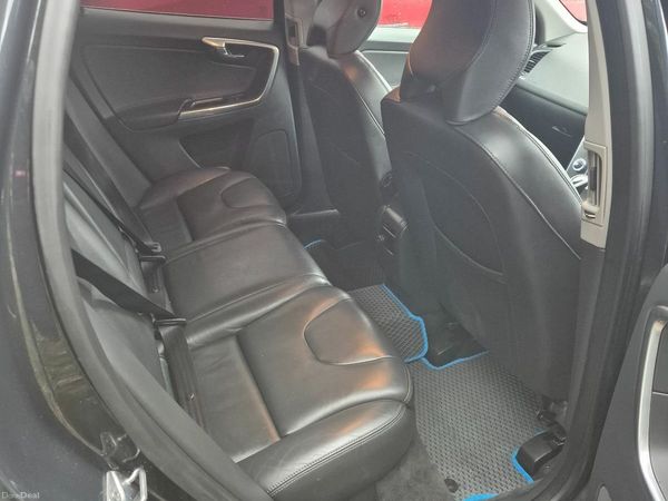 Volvo XC60 SUV, Diesel, 2014, Grey