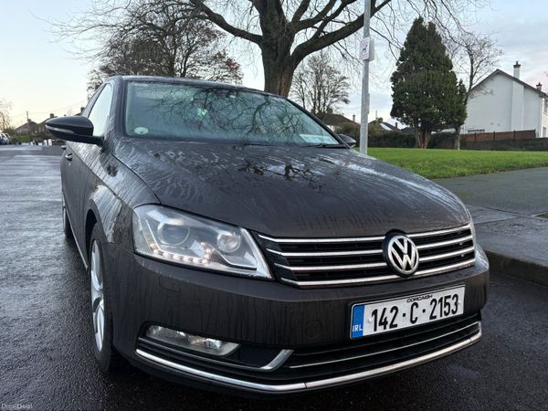 Volkswagen Passat Saloon, Diesel, 2014, Brown