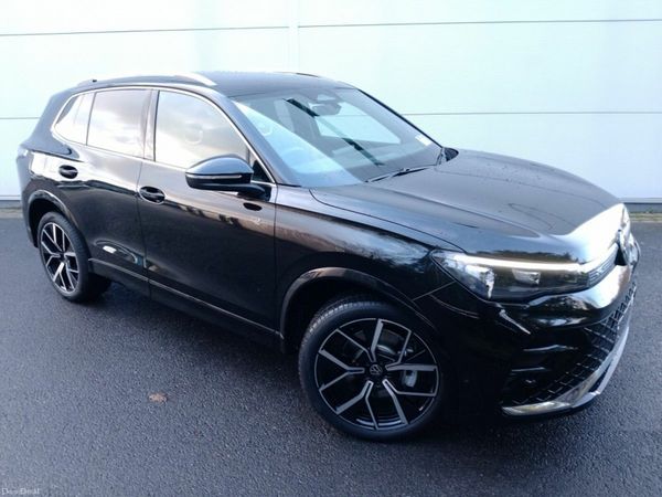 Volkswagen Tiguan SUV, Petrol Hybrid, 2025, Black