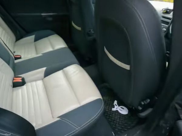 Volvo S40 Saloon, Petrol, 2008, Green