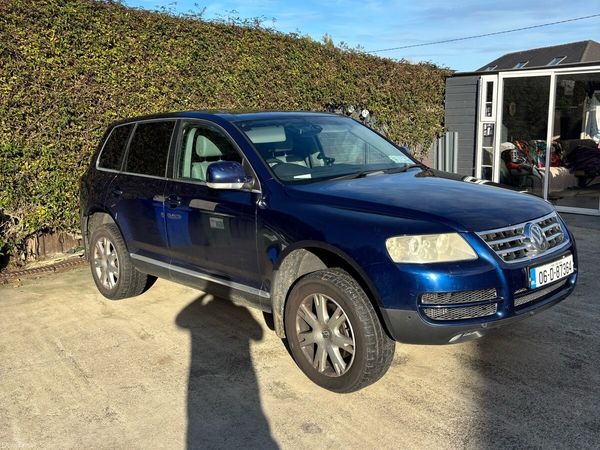 Volkswagen Touareg SUV, Diesel, 2006, Blue