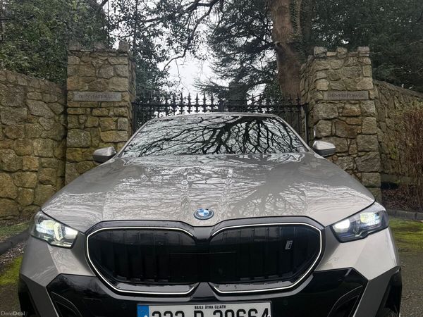BMW i5 Saloon, Electric, 2023, Grey