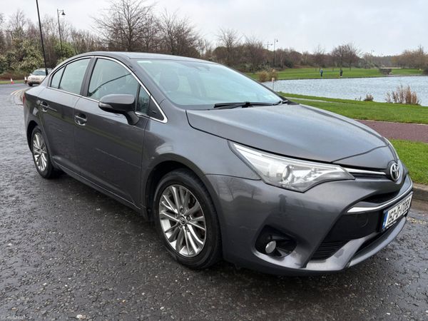 Toyota Avensis Saloon, Diesel, 2015, Grey