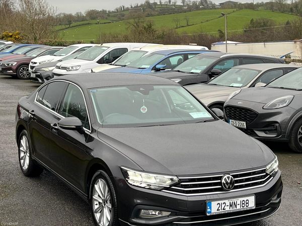 Volkswagen Passat Saloon, Diesel, 2021, Grey