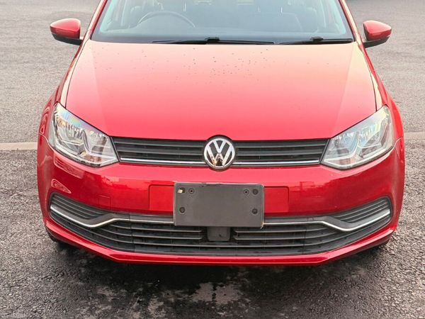 Volkswagen Polo Hatchback, Petrol, 2016, Red