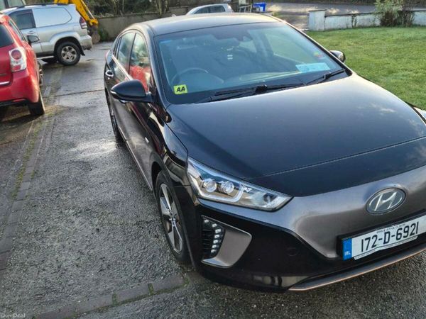Hyundai IONIQ Hatchback, Electric, 2017, Black
