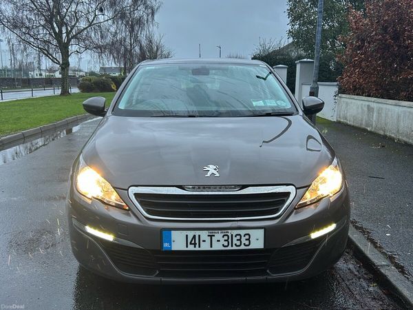 Peugeot 308 Hatchback, Diesel, 2014, Grey