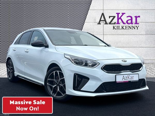 Kia Ceed Hatchback, Petrol, 2022, White