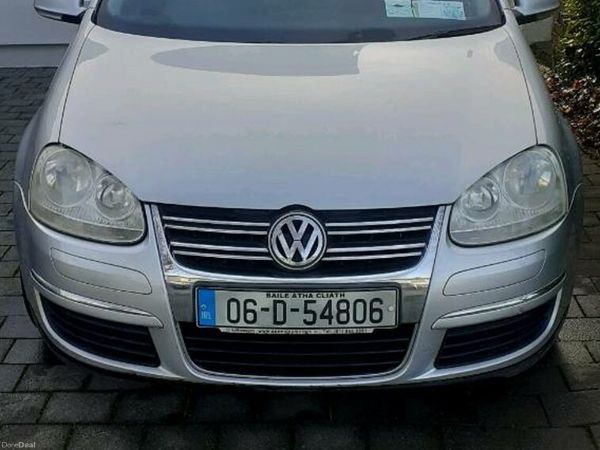 Volkswagen Jetta Saloon, Petrol, 2006, Silver