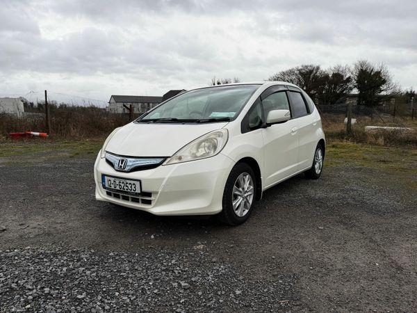 Honda Fit Hatchback, Petrol Hybrid, 2012, White
